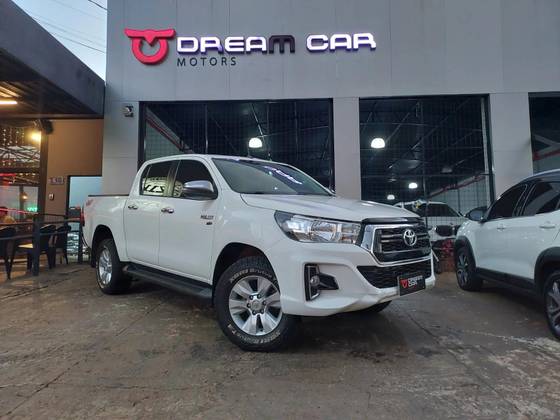 TOYOTA HILUX 2.7 SR 4X2 CD 16V FLEX 4P AUTOMÁTICO